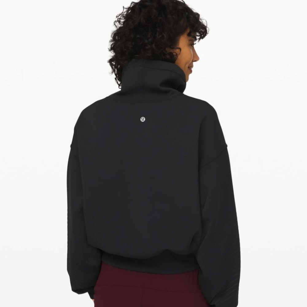 Lululemon Full Flourish Pullover